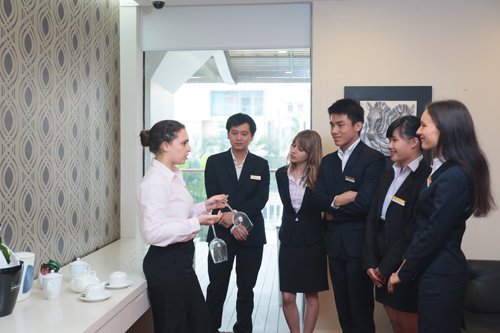 Chương trình đào tạo nghề Quản trị Khách sạn - hệ Trung Cấp